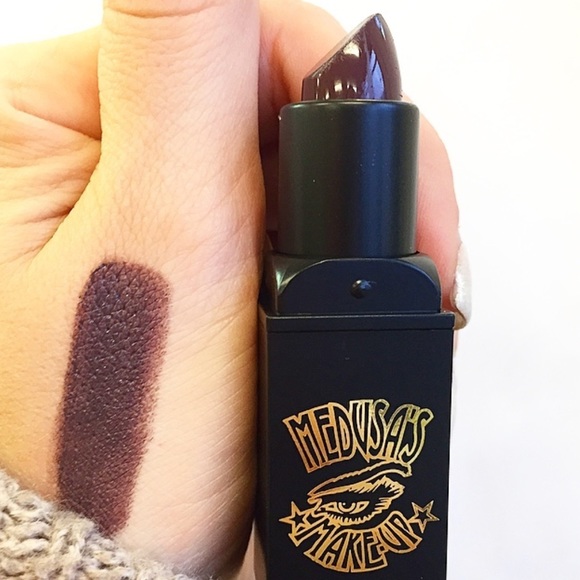 🌟MUDDY WATERS Medusa Makeup Lipstick NWT - Picture 2 of 6